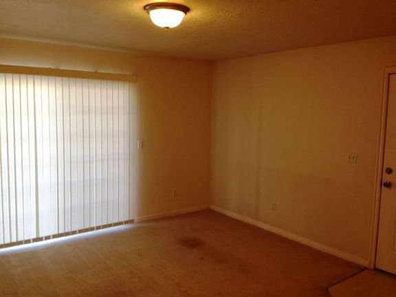 2nd image of 1530 Westbury Way APT H