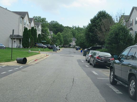 4th image of 514 Annapolitan Ln