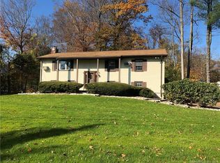 7 Bonnybrook Trl, Norwalk, CT 06850