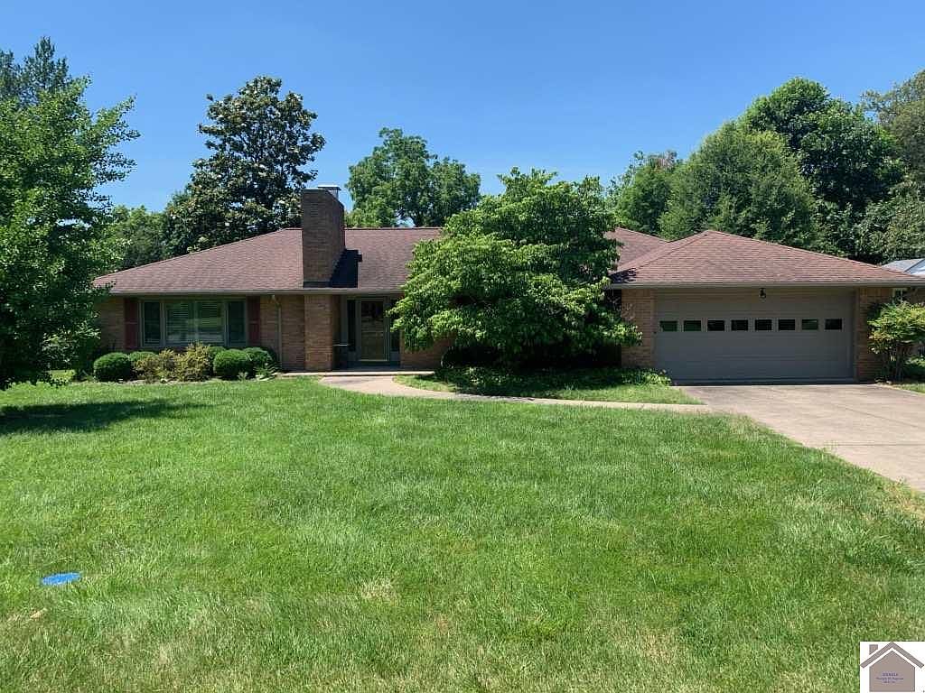 427 Minerva Pl Paducah Ky 42001 Mls 108272 Zillow
