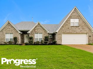 9430 Grove Rd, Cordova, TN 38016