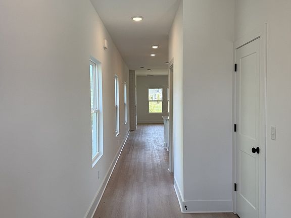 4th image of 942 Watercourse Ct Lot 13