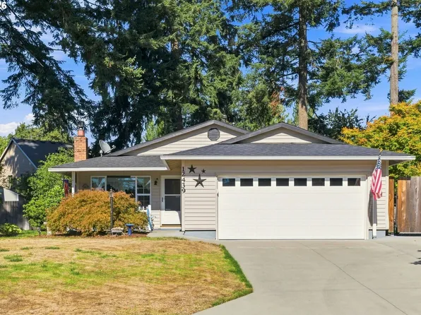 12439 Blue Ridge Dr, Oregon City, OR 97045