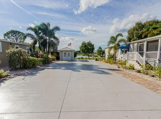 5824 Brightwood Dr, Fort Myers, FL 33905