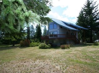 61 Dean Rd, Trout Lake, WA 98650