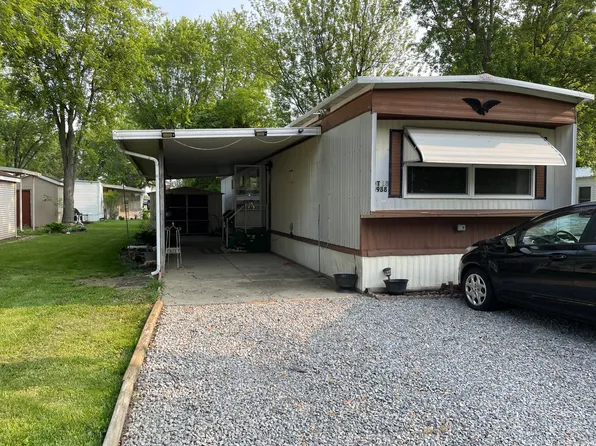 10988 Oak Cir #18, Lakeview, OH 43331