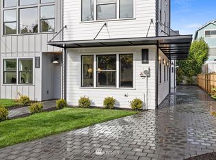 1136 B North St #83, Seattle, WA 98103