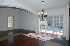 3 bed, 3.5 bath, 2800 sqft, $3,300 — Photo 4
