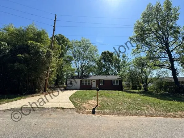 4704 Benton Ave, Gastonia, NC 28056
