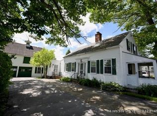 4 Lincoln St, Kennebunk, ME 04043