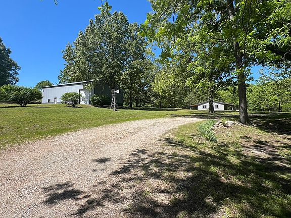 3rd image of 91 County Road 199a