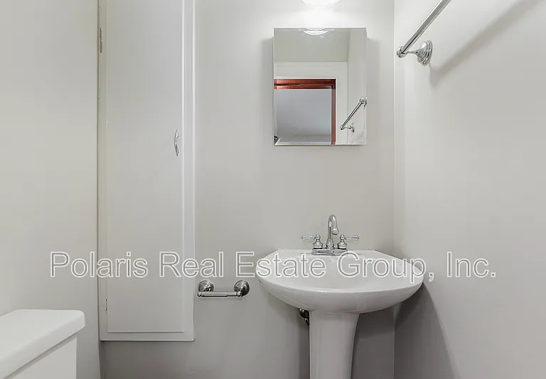 6222 Kingsley Dr — Photo 17
