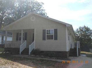 1215 Stonewall Ave, Burlington, NC 27217
