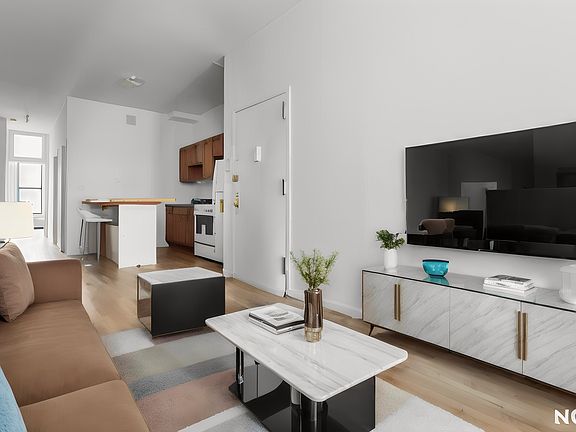 5th image of 311 Jefferson St #2K