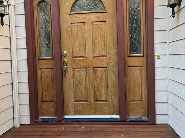 3364 Walnut Ln, Lafayette, CA 94549