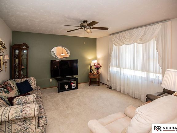 4th image of 13011 Westwood Ln