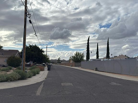 5th image of 2608 Chambers Ave