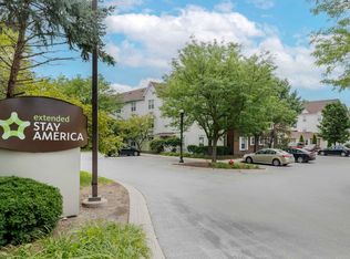 2185 Marriott Dr #9320, Dundee, IL 60118