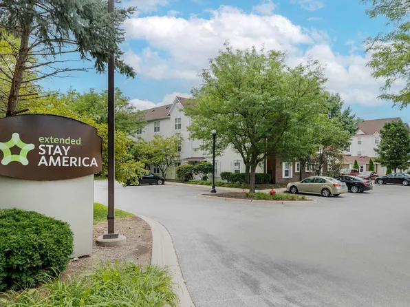 Chicago - Elgin - West Dundee, 2185 Marriott Dr, Dundee, IL 60118