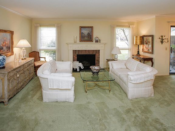 5th image of 3627 Woodcliff Dr