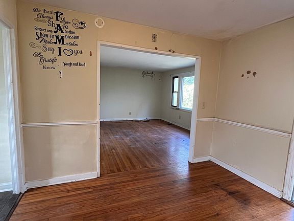 4th image of 2536 Nancelon Cir N