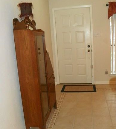 3rd image of 849 S Gun Barrel Ln APT A2