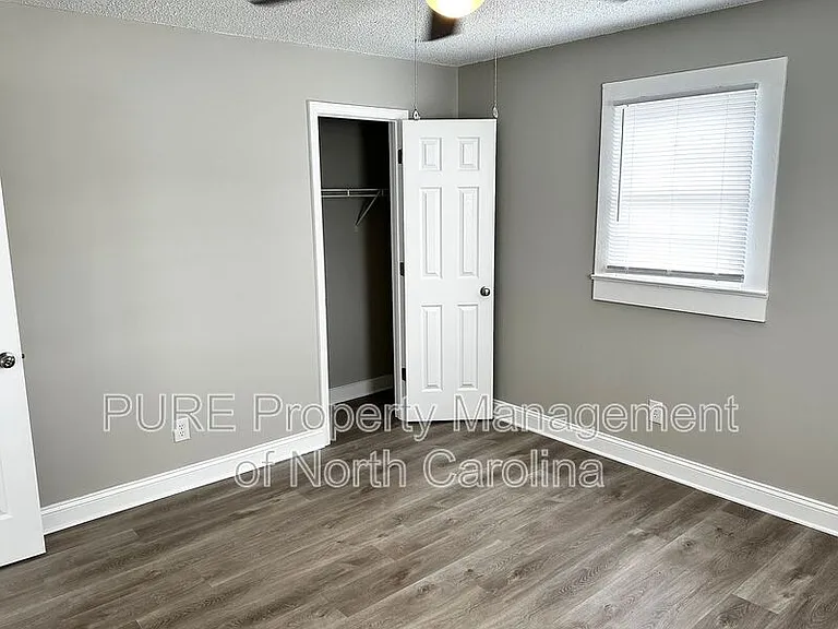 208 S Lexington Dr — Photo 15