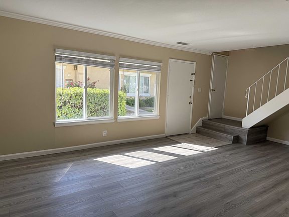2nd image of 463 Don Edgardo Ct