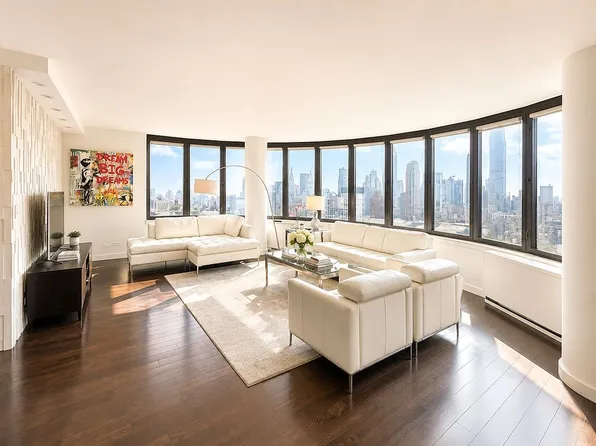 330 E 38th St APT 46D, New York, NY 10016