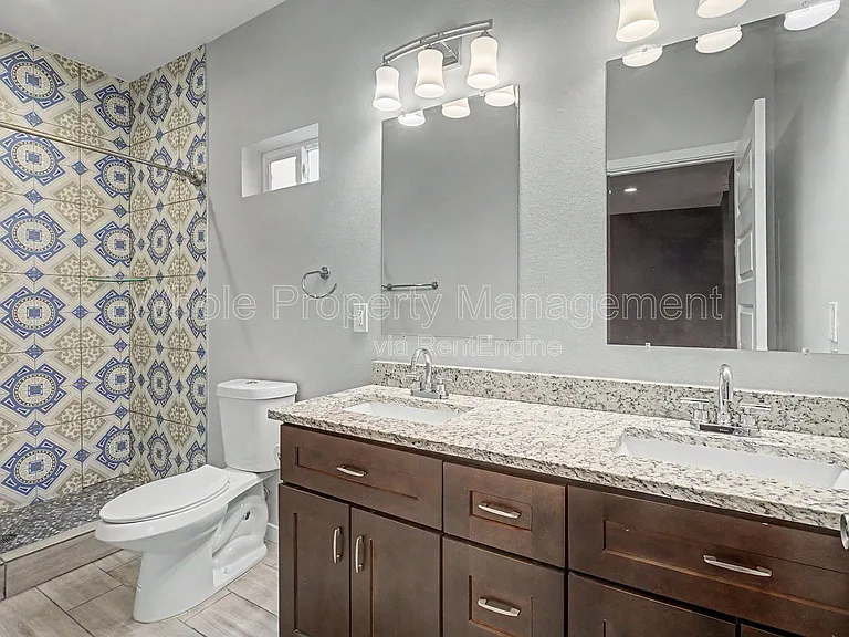 5803 Poplar St — Photo 15