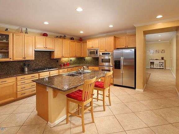 5th image of 14630 Corkwood Dr