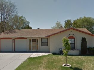 571 Todd Loop, White Rock, NM 87547