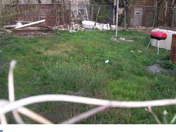 5th image of 2547 1/2 N Hope St