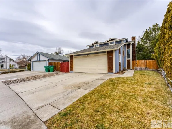 1743 Topeka Cir, Sparks, NV 89434