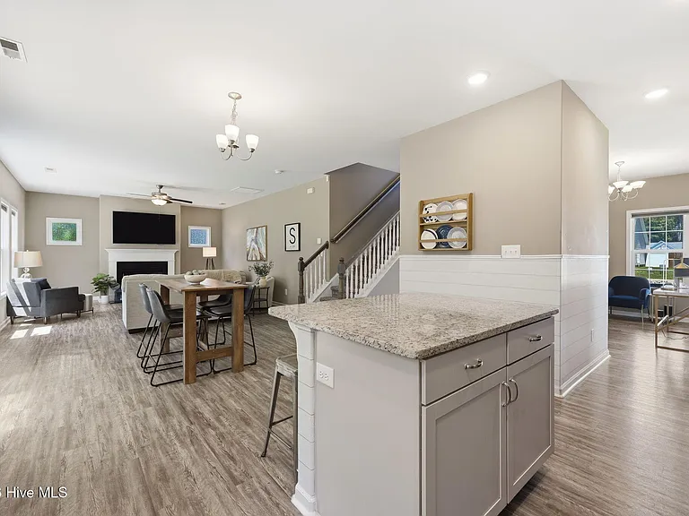 119 Station Yard Rd — Photo 10