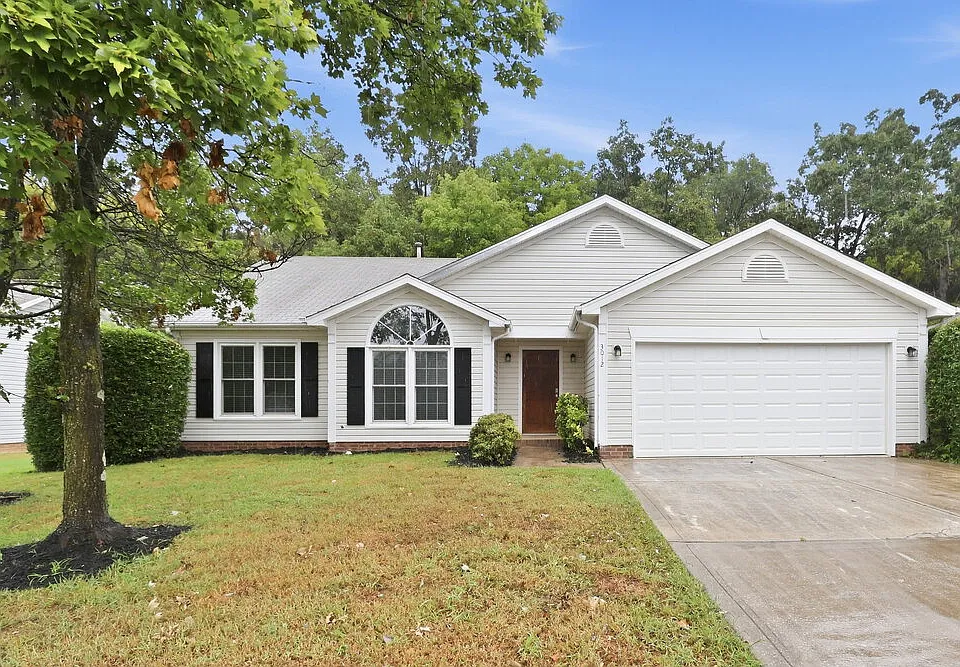 3012 Emerald Meadow Ln