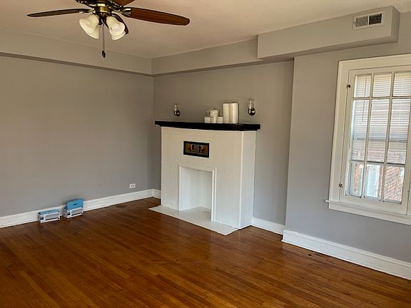 3rd image of 7804 S Burnham Ave APT 3