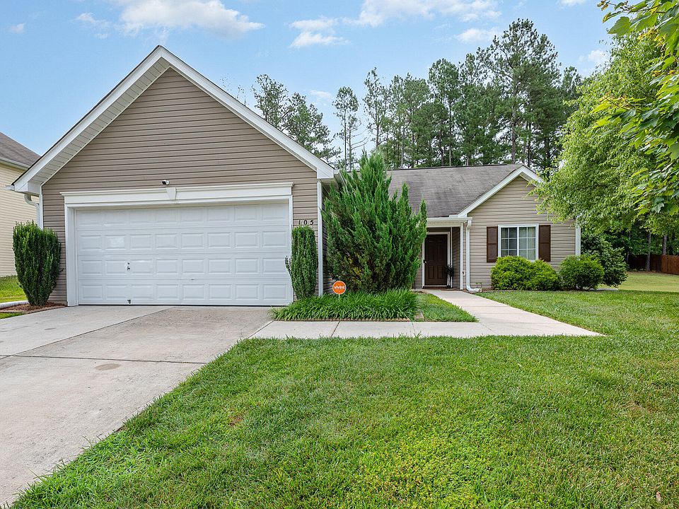 1st image of 105 Walnut Crossing Dr