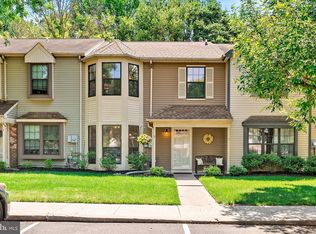 5 Kettering Ct, Robbinsville, NJ 08691