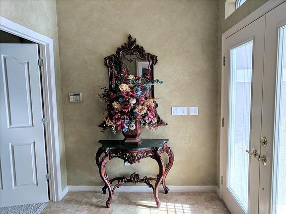 3rd image of 38311 Timberlane Dr