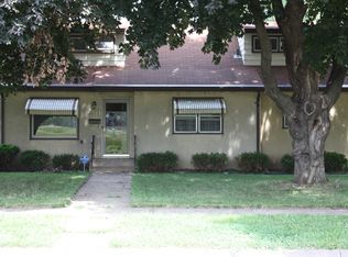 2073 Conway St, Saint Paul, MN 55119