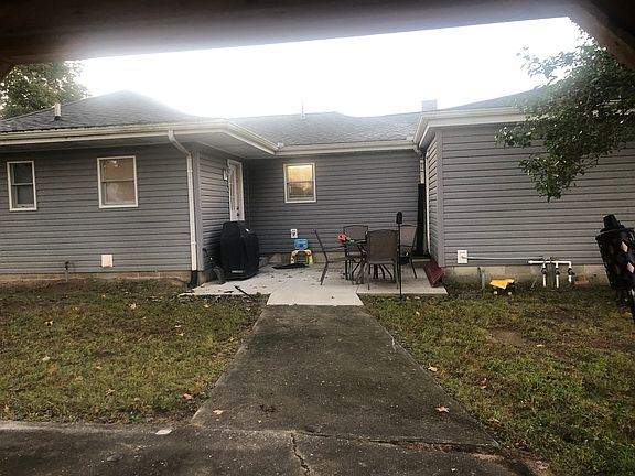 4th image of 13925 Muskrat Blvd