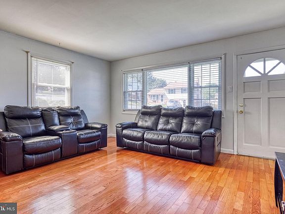 2nd image of 148 Henry Rd
