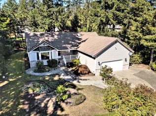 691 E Old Ranch Rd, Allyn, WA 98524