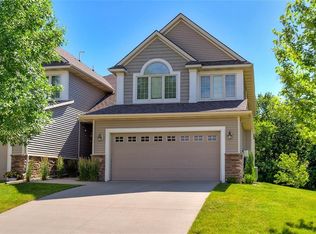 3927 140th St, Urbandale, IA 50323