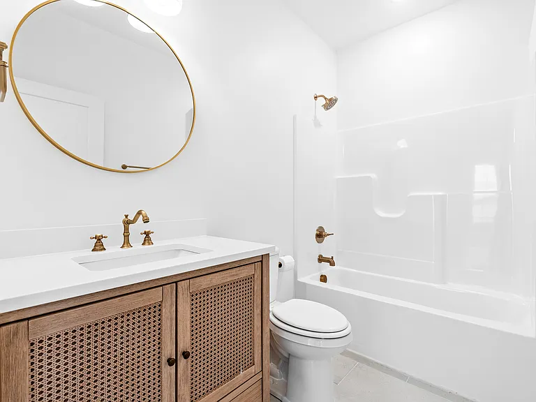 290 Morgan St — Photo 18
