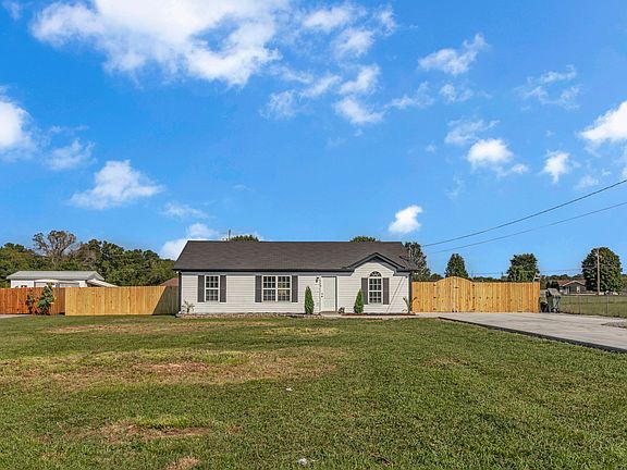 4th image of 119 Daytona Ct