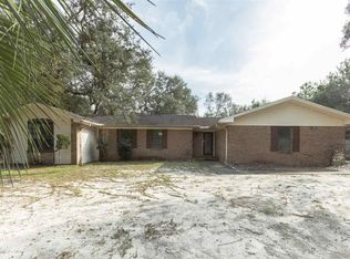 7521 Vonnie Tolbert Rd, Navarre, FL 32566