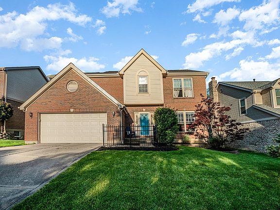 5th image of 310 Parktrace Ct