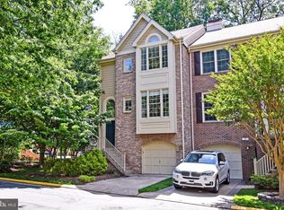 1386 Heritage Oak Way, Reston, VA 20194
